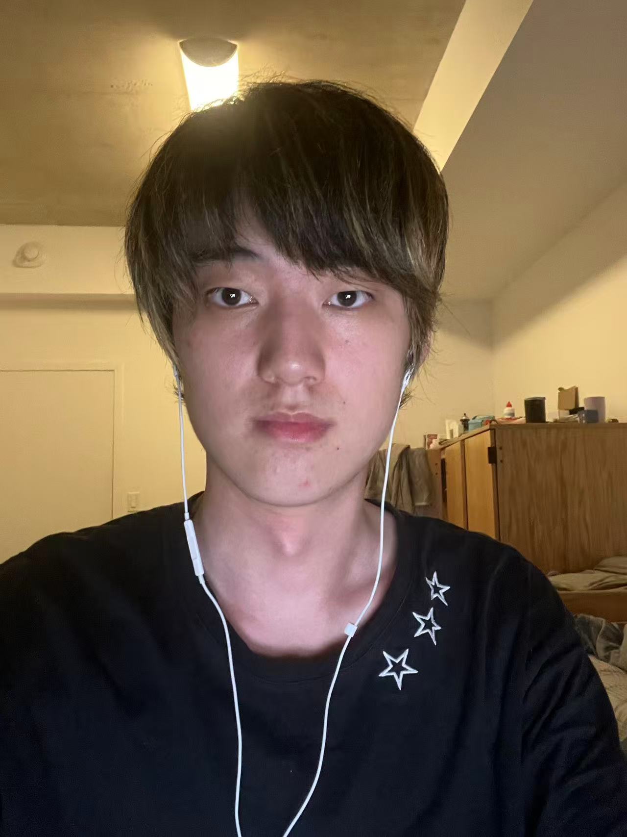 Wenqian Zhang